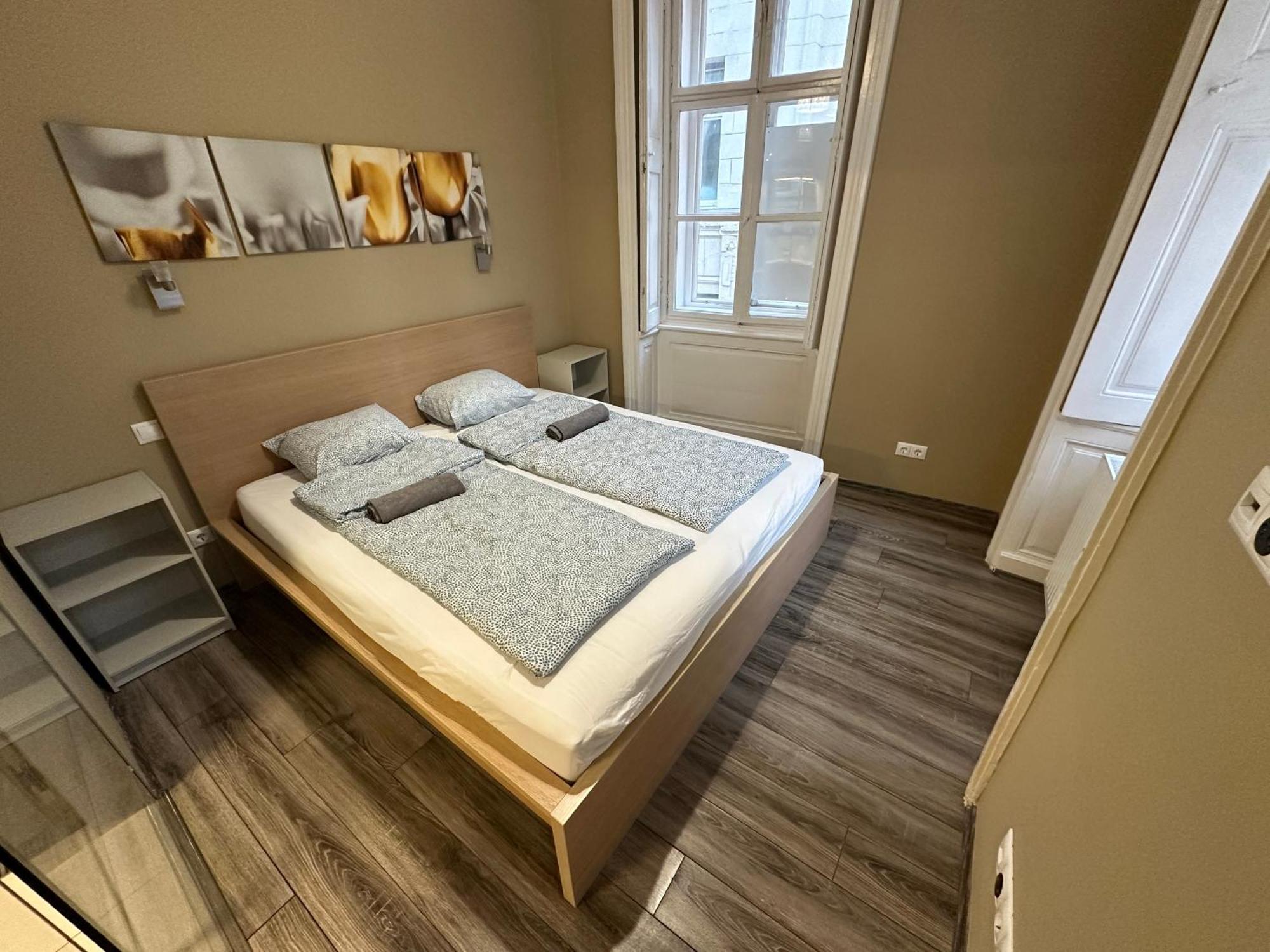 Downtown Life At Vaci Street Apartament
